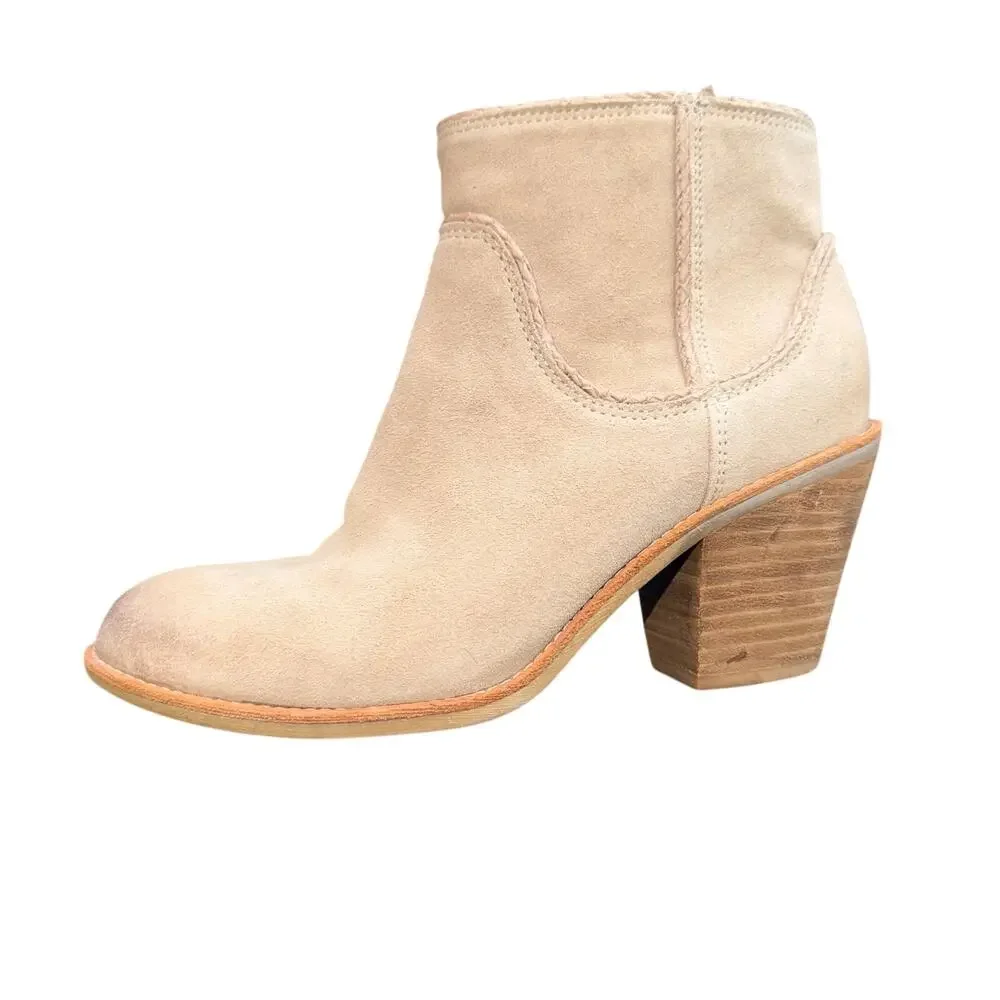 Sofft suede ankle